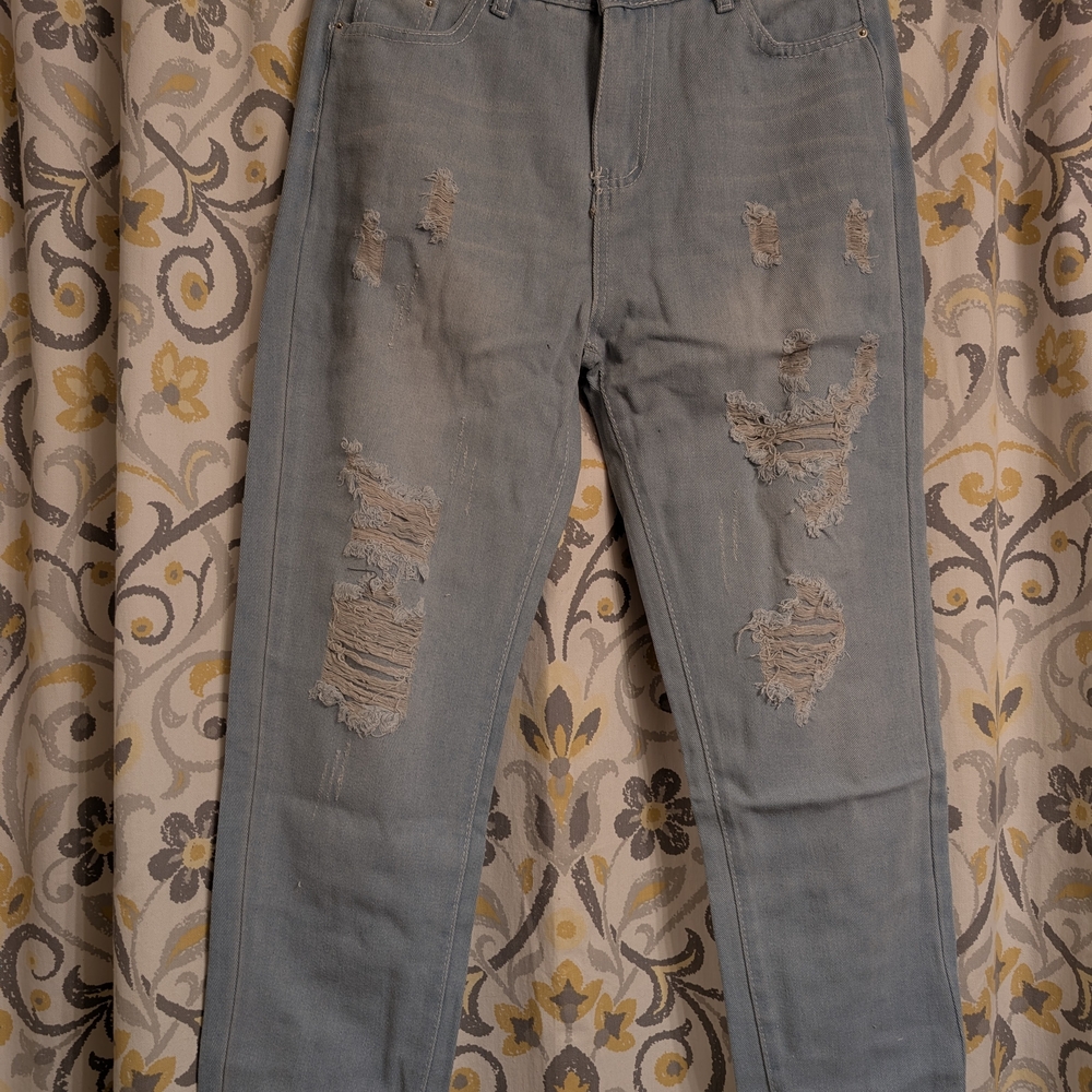 Distressed Gray women Jeans